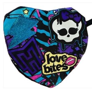 Monster High “love bites” Heart shaped Whimsigoth Wristlet costume fun